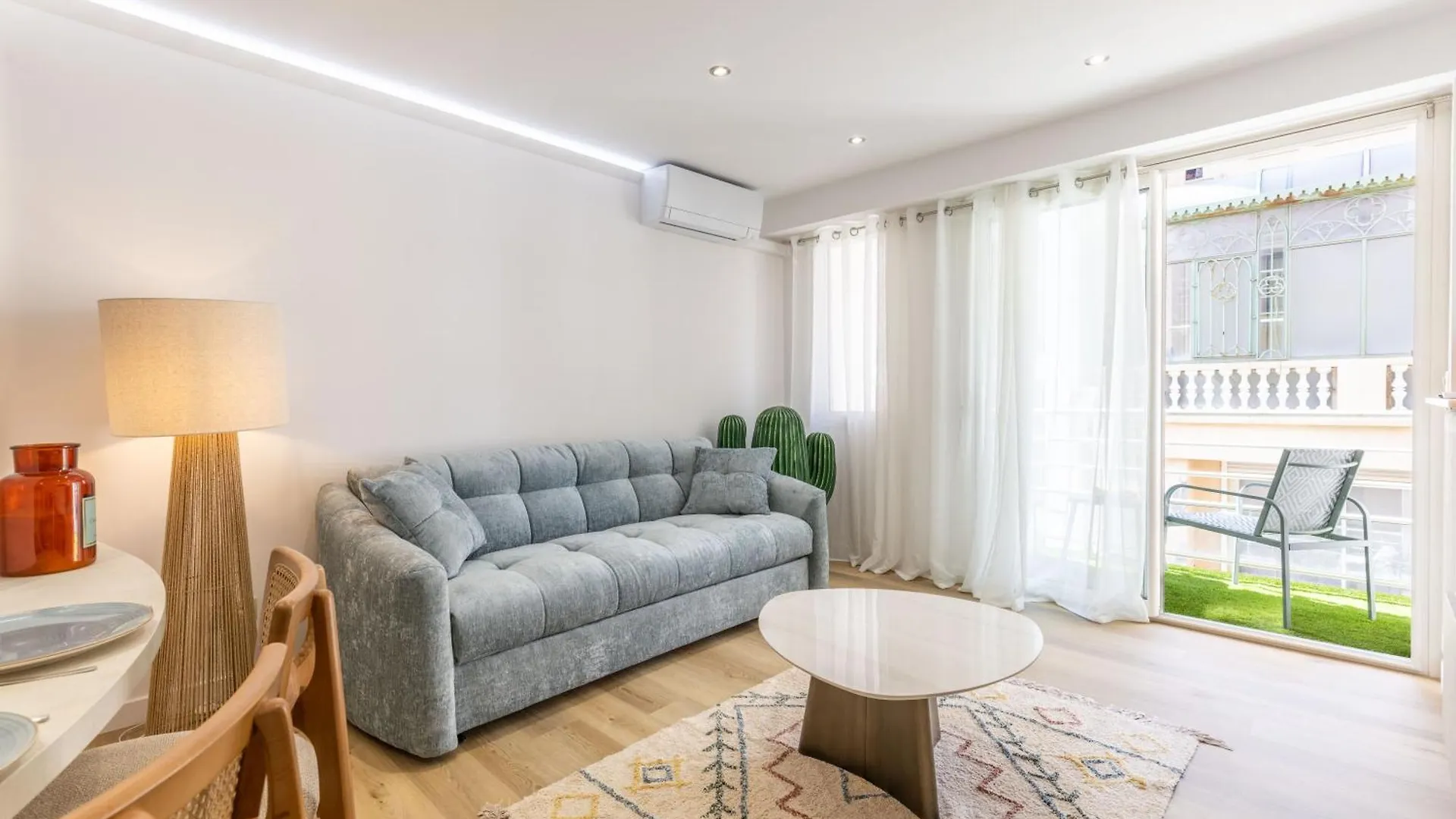 Lb Vacation Rentals I Beautiful 2Br Apt, Renovated In 2025, La Croisette, Minutes From Beach And Palais location